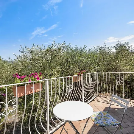 Vakantiehuis Casa Paola E Del Poeta Costa Carnara