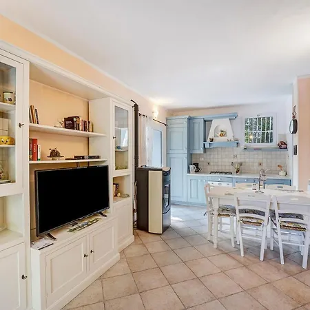 Holiday home Casa Paola E Del Poeta